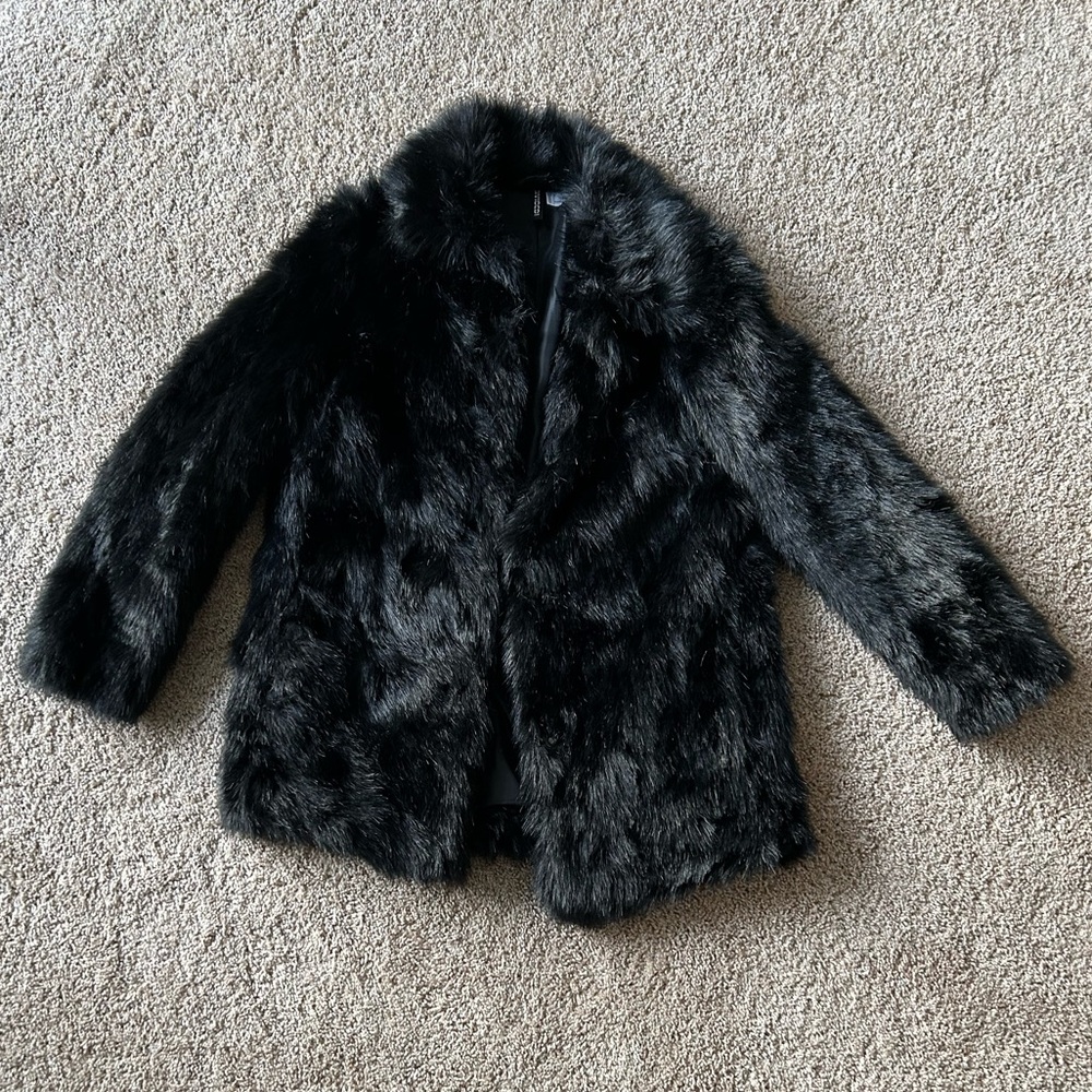 H&M furry black coat. Size 8. Never worn.